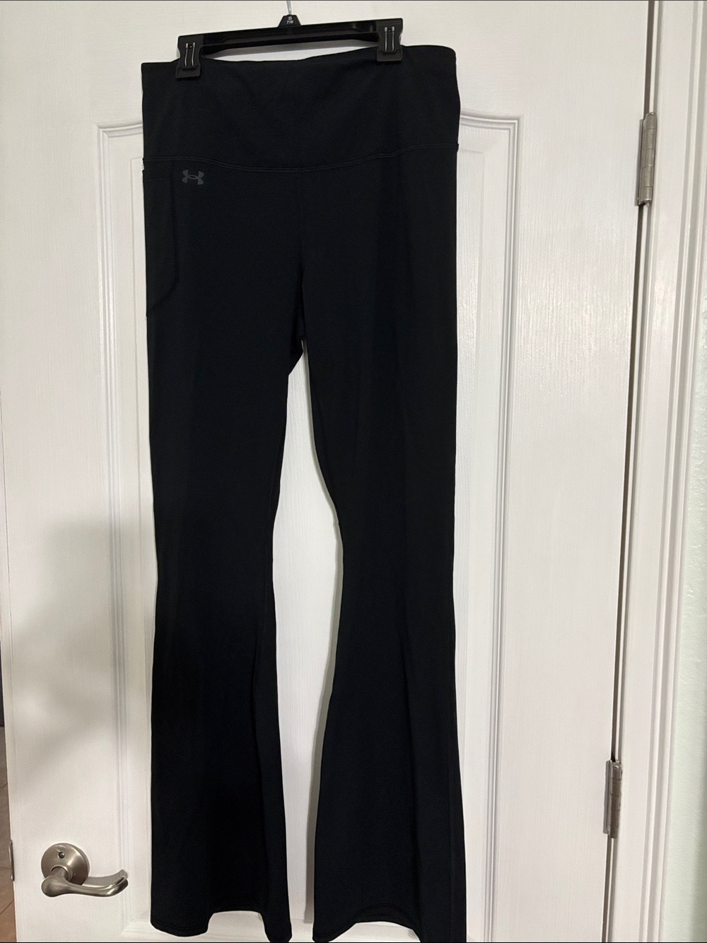 NWT Under Armour Women’s Motion Flare Pant